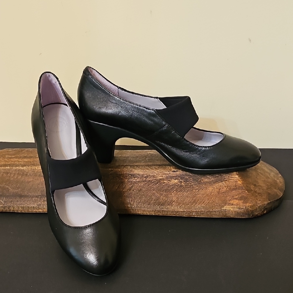 Johnson & Murphy Mary Janes